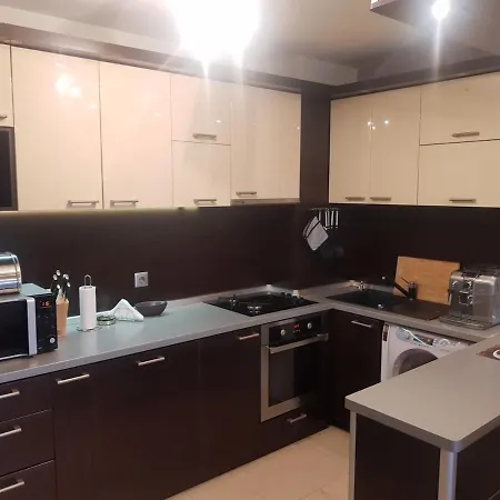 Near Bulgaria Boulevard Apartman